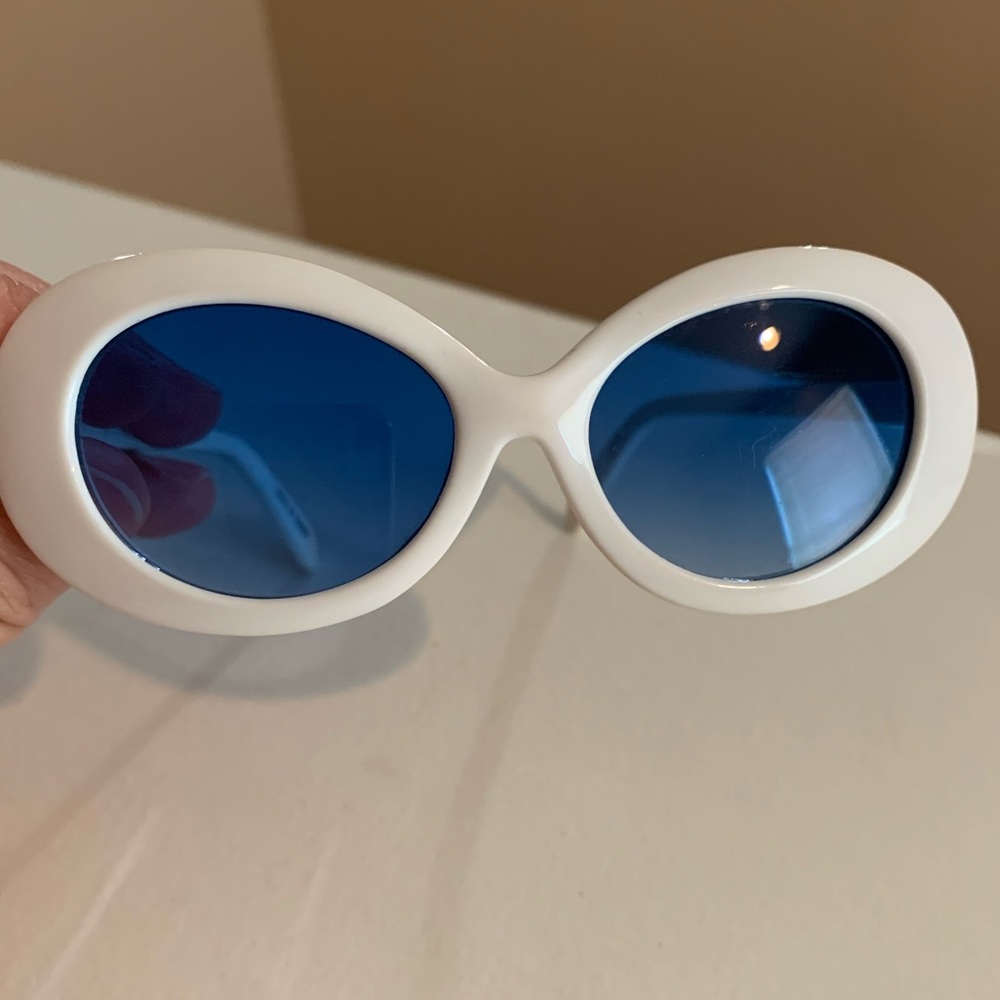 Janie and Jack white 2-4 years sunglasses